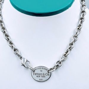 Tiffany & Co. Sterling Silver Return To Tiffany Oval Chocker Necklace. Like New